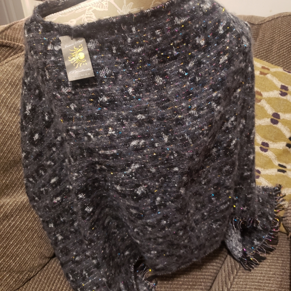 Woman's poncho